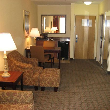 Hampton Inn Canton Exteriér fotografie