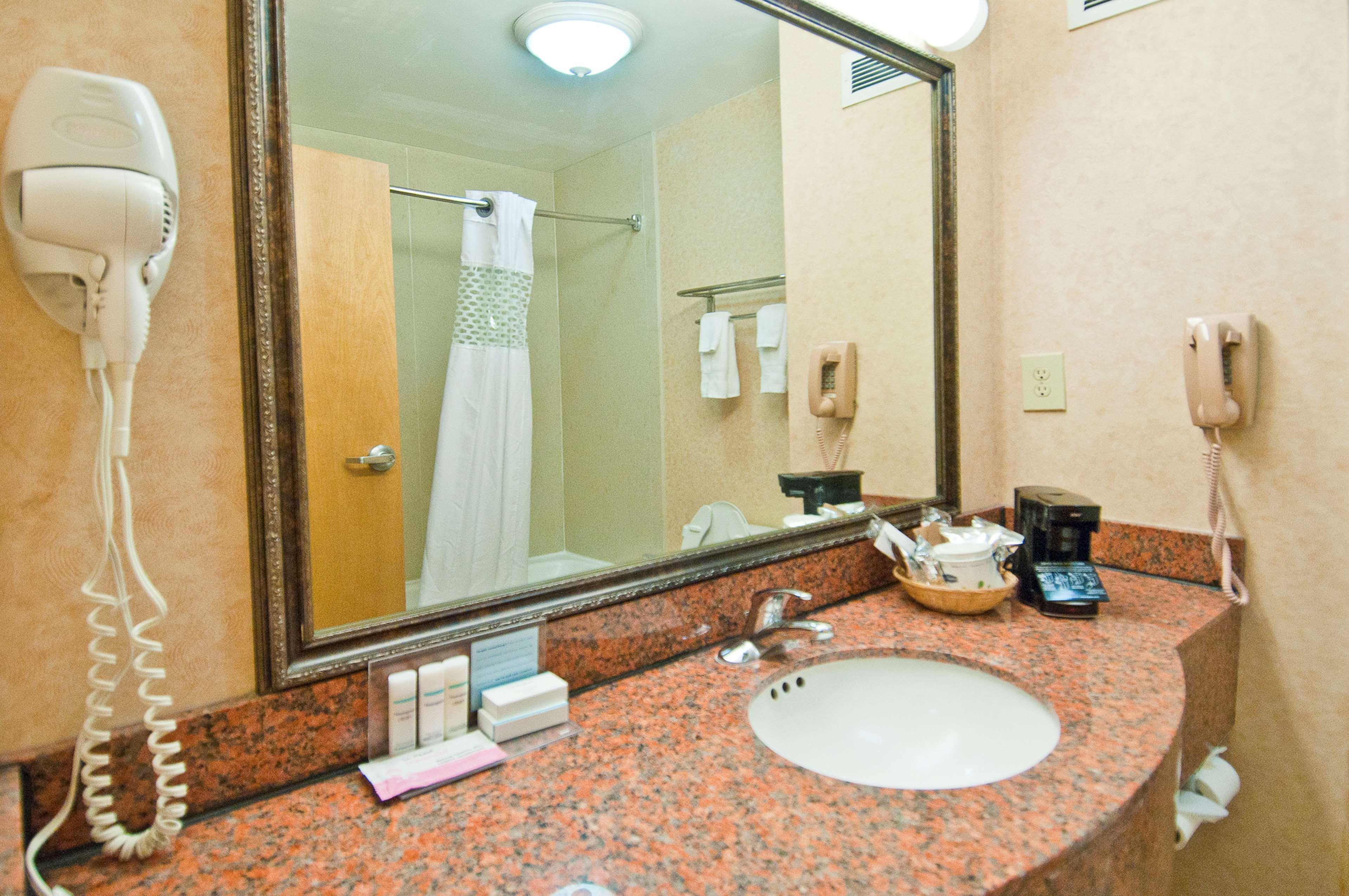 Hampton Inn Canton Exteriér fotografie