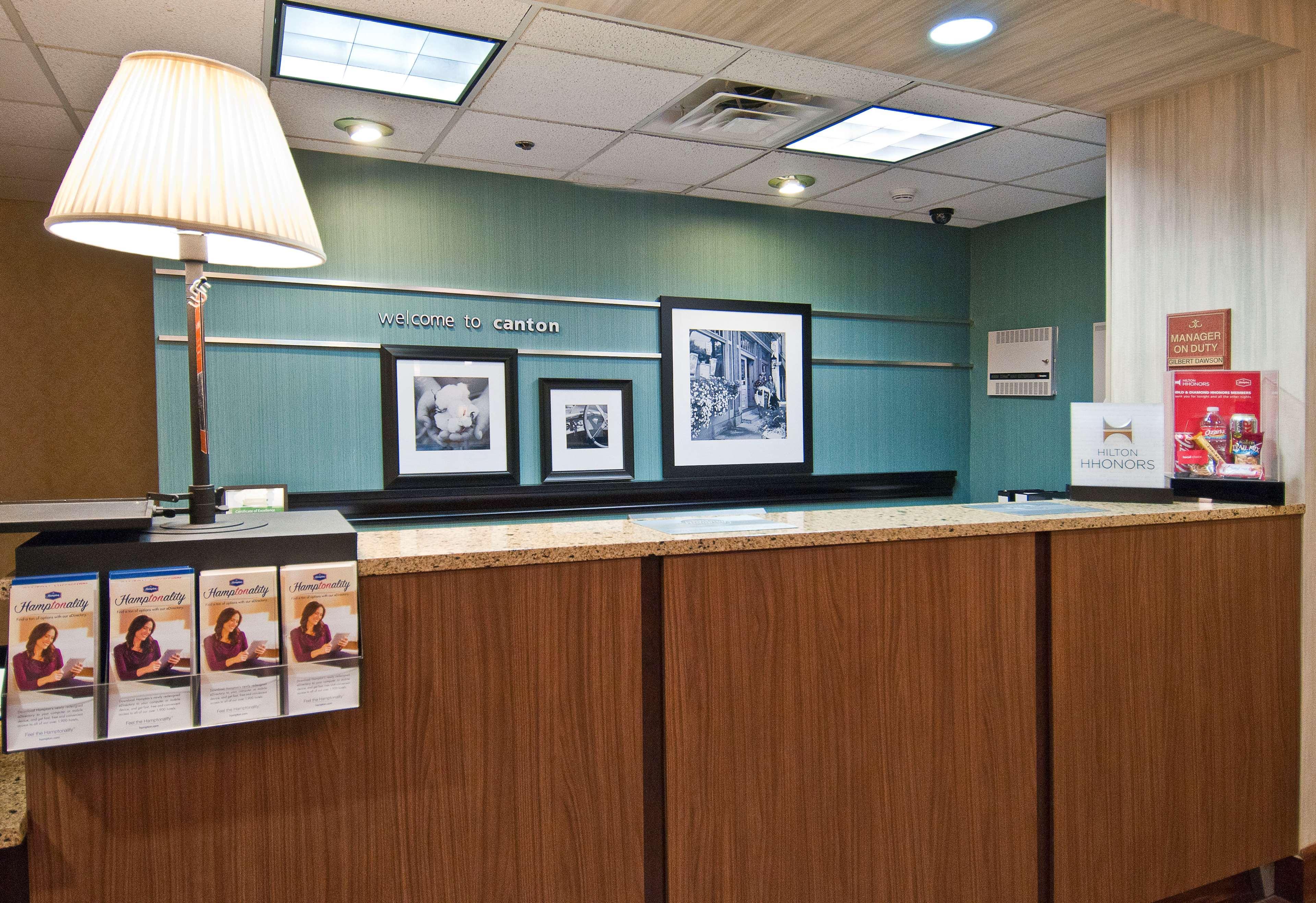 Hampton Inn Canton Exteriér fotografie