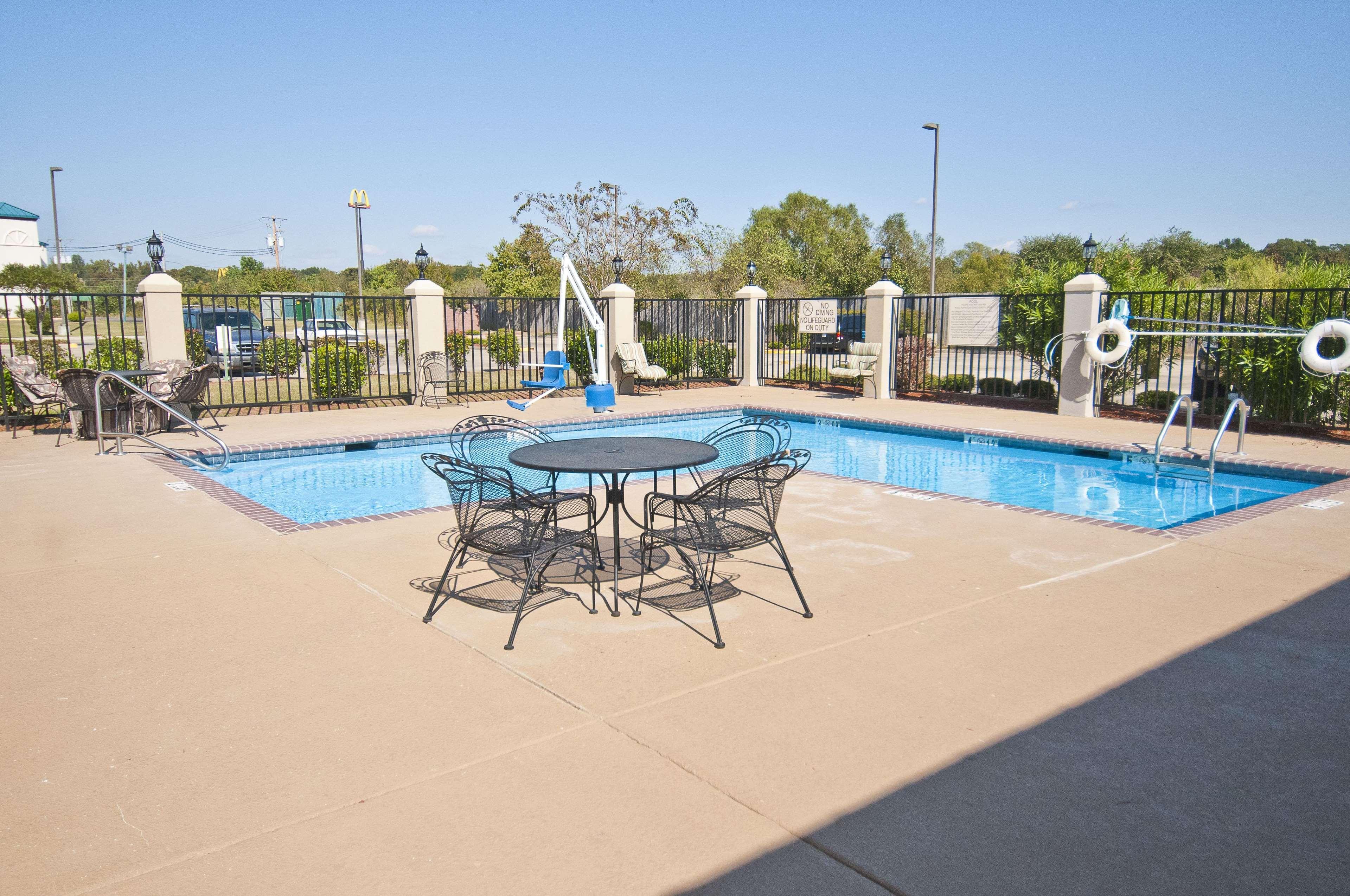 Hampton Inn Canton Exteriér fotografie