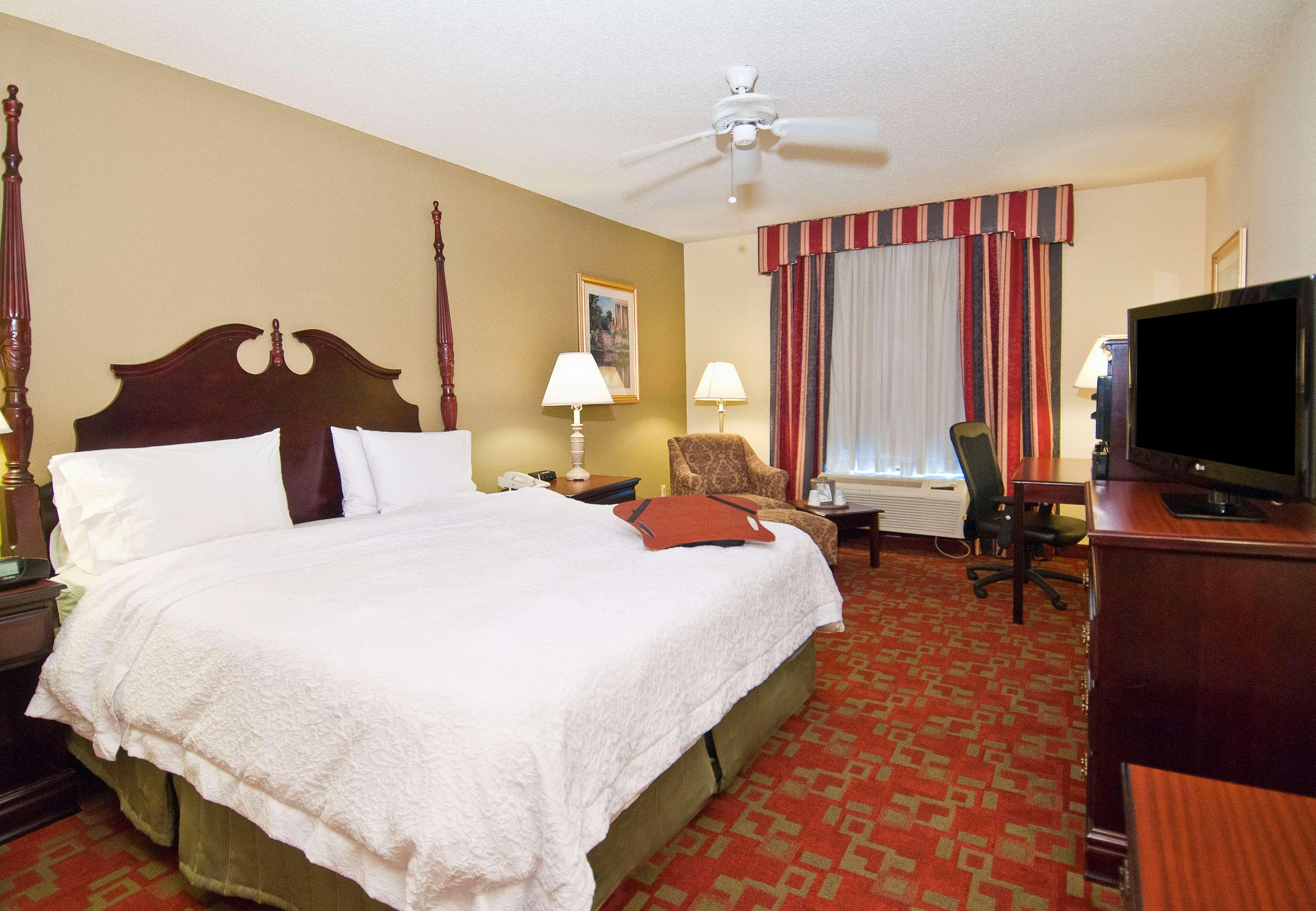 Hampton Inn Canton Exteriér fotografie